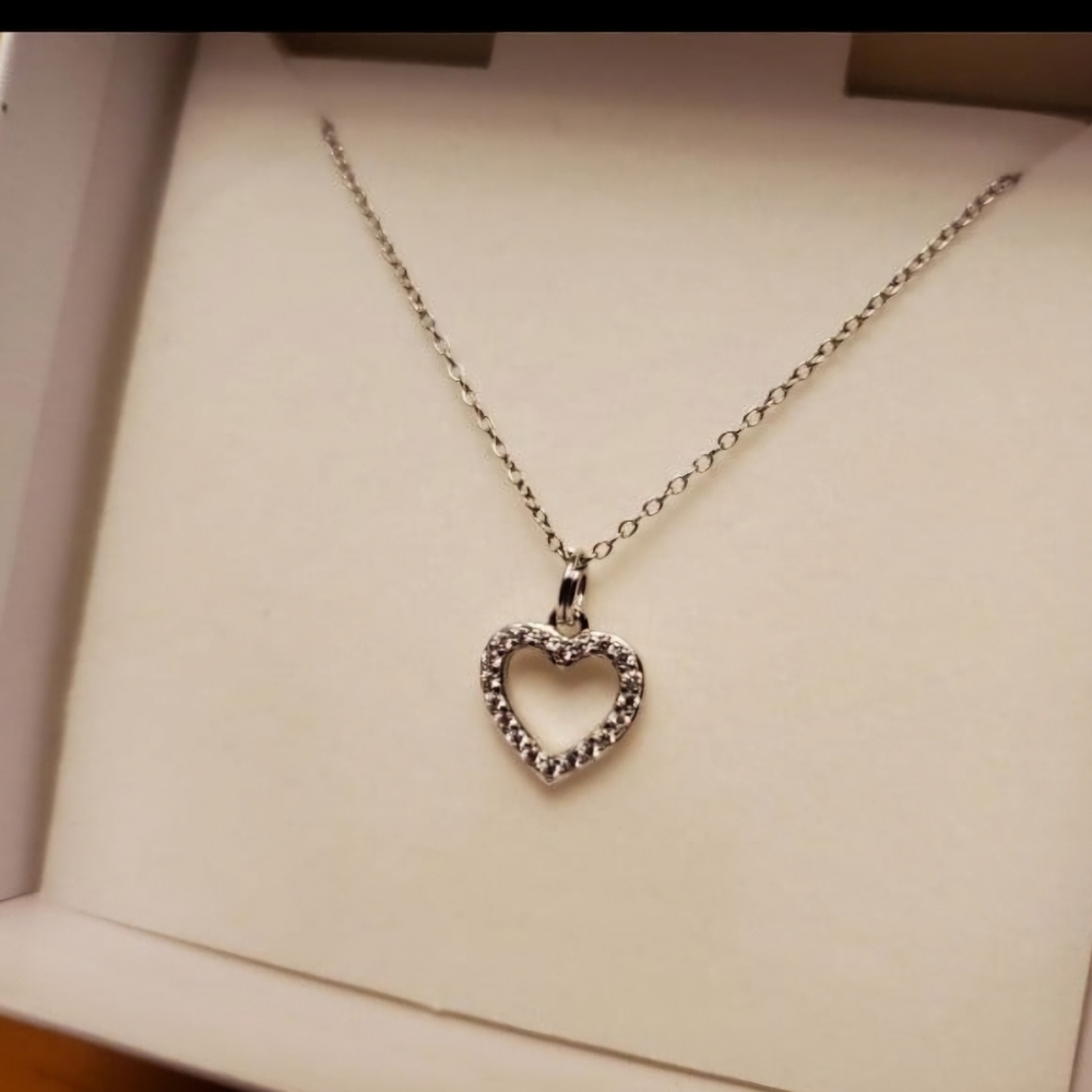 Sterling Silver Heart Necklace NIB
